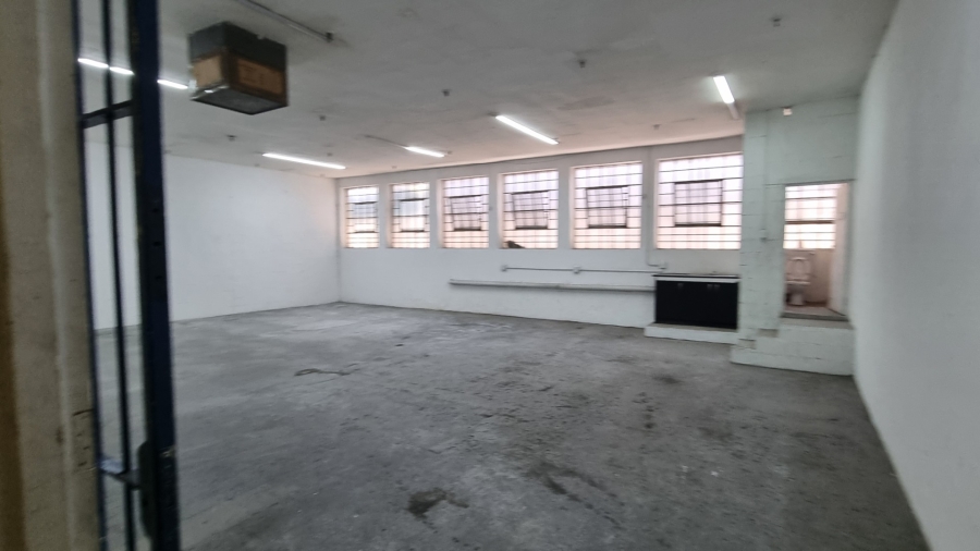 To Let commercial Property for Rent in Woodstock Western Cape